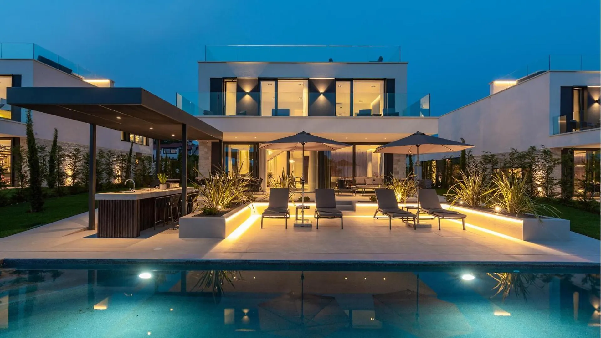 Lovely Home In Porec With Sauna Feriehus